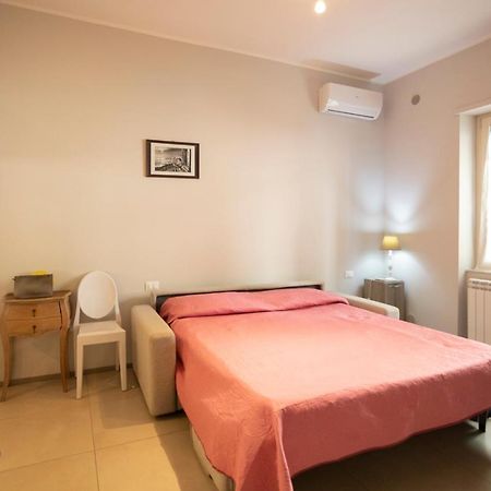La Casa Degli Angeli Διαμέρισμα Σαλέρνο Εξωτερικό φωτογραφία