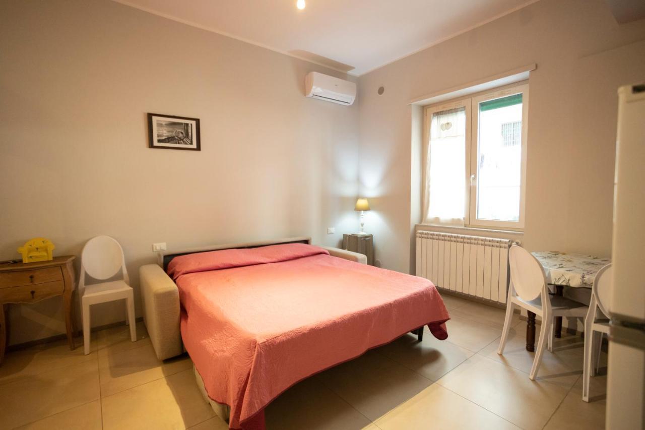 La Casa Degli Angeli Διαμέρισμα Σαλέρνο Εξωτερικό φωτογραφία